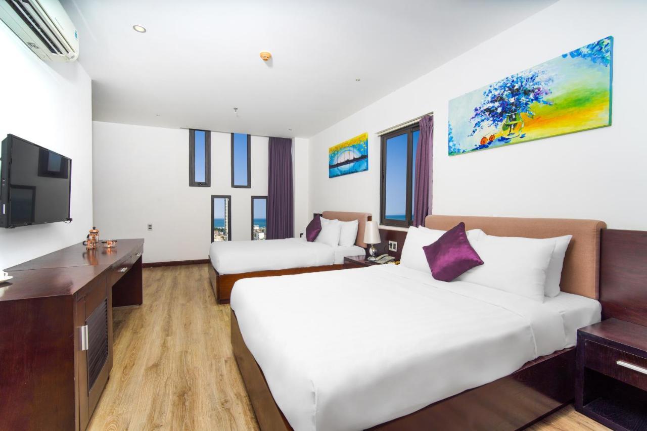 Golden Sun Hotel Danang Exterior photo