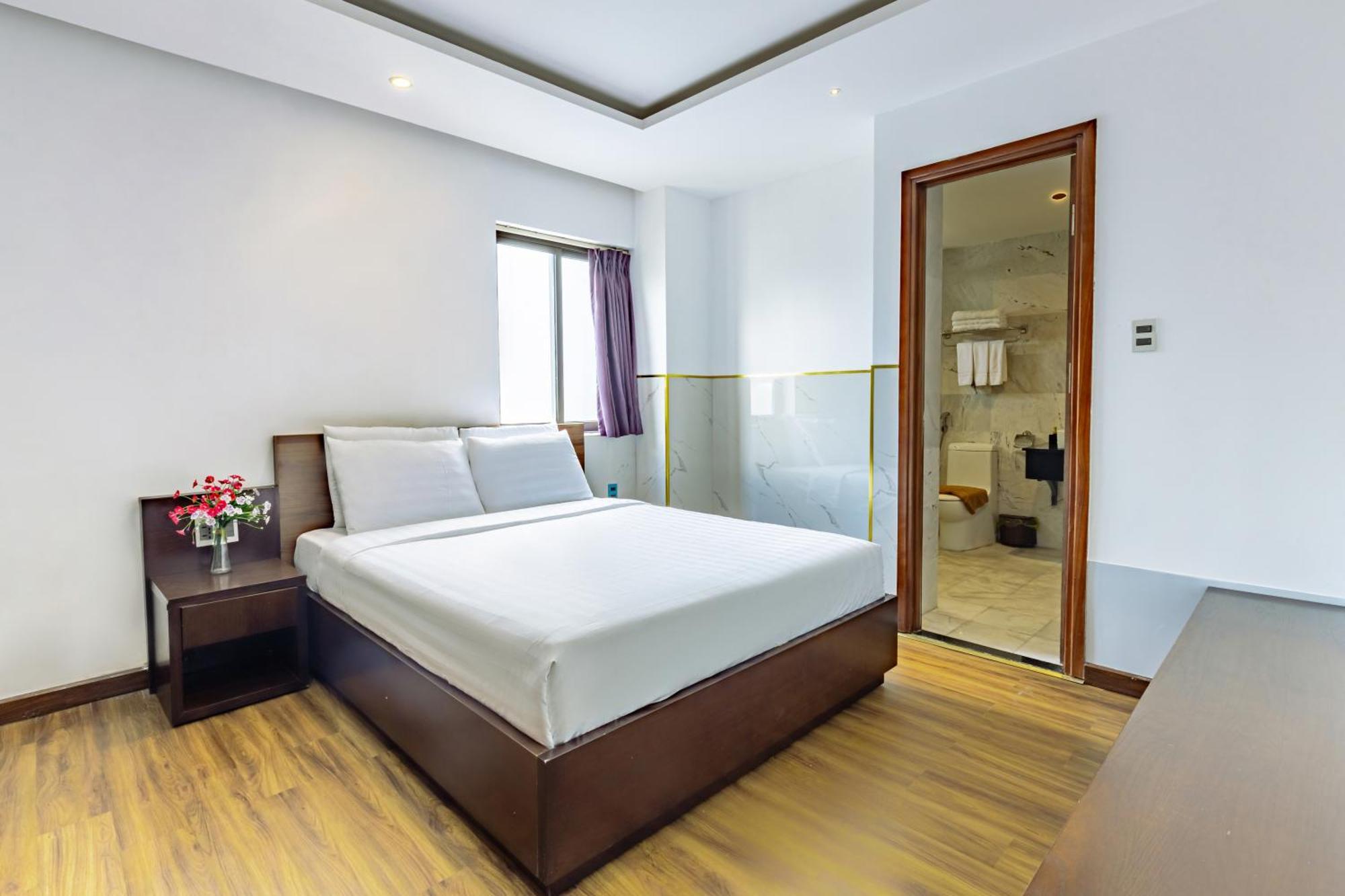Golden Sun Hotel Danang Exterior photo