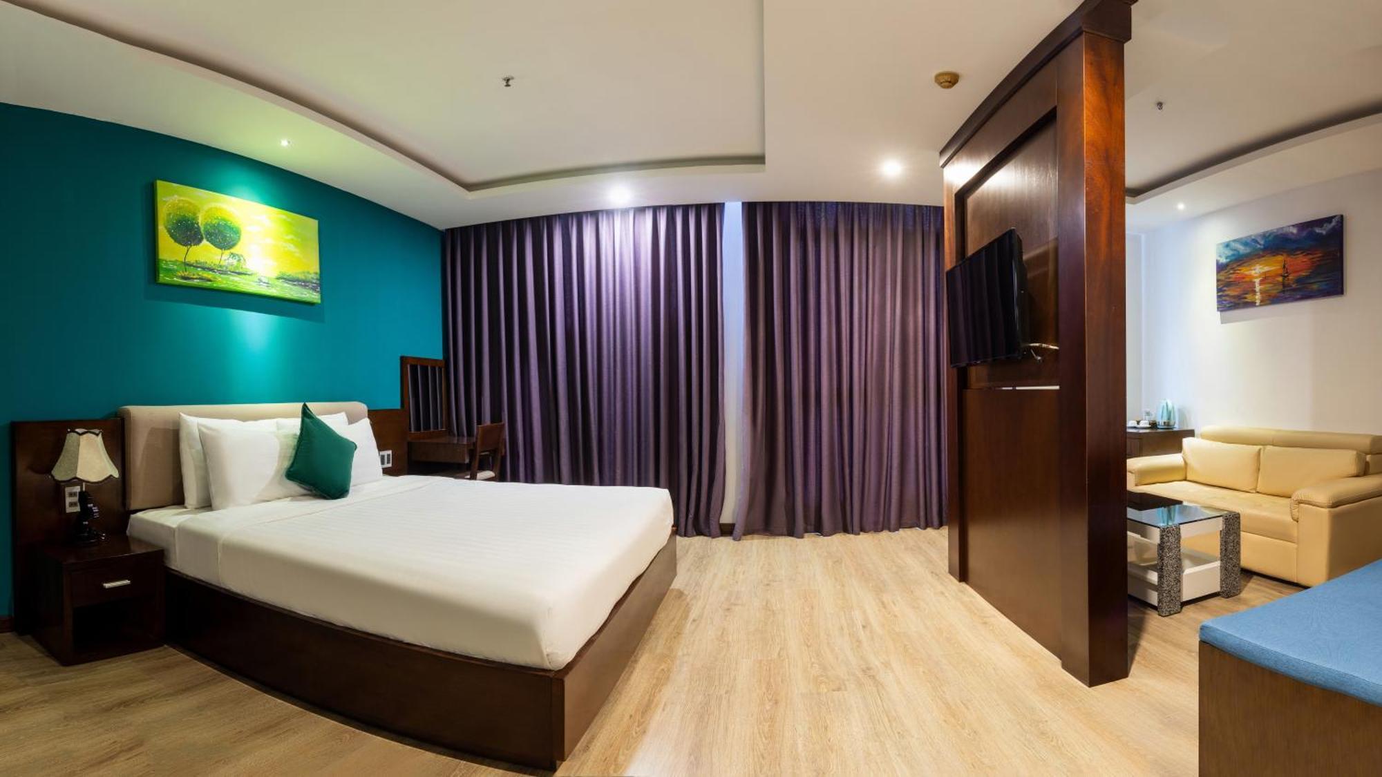 Golden Sun Hotel Danang Exterior photo