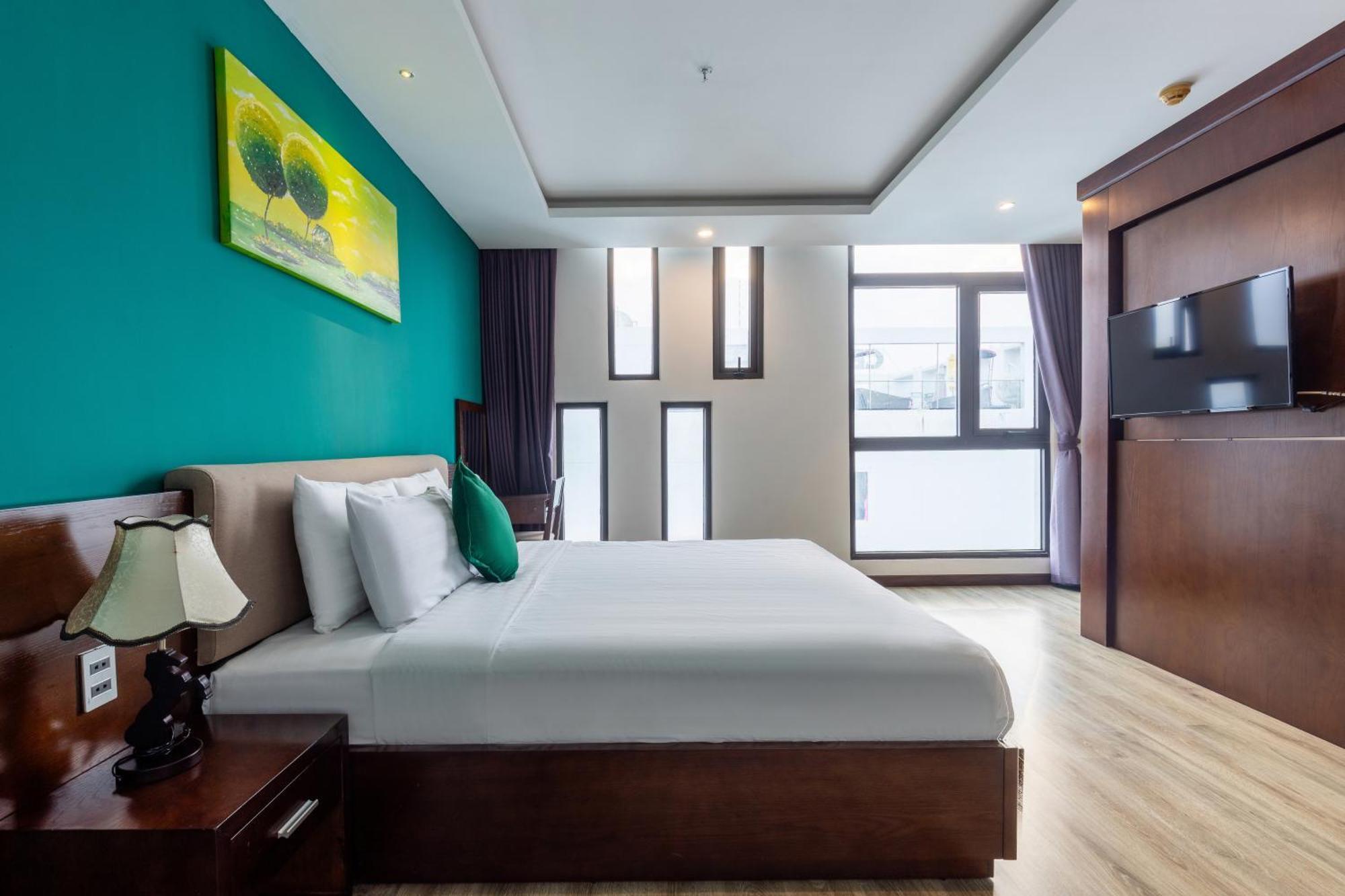 Golden Sun Hotel Danang Exterior photo