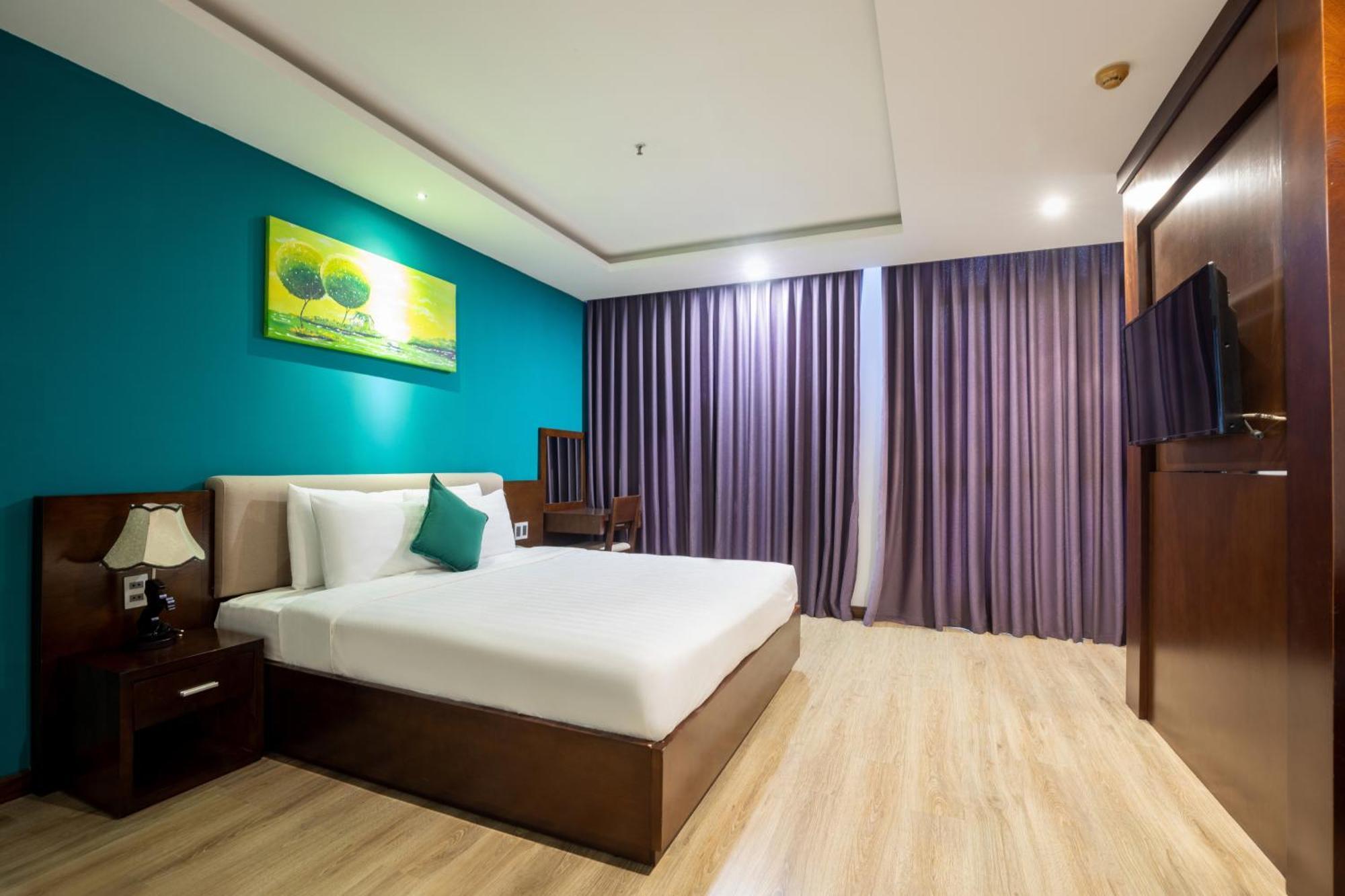 Golden Sun Hotel Danang Exterior photo